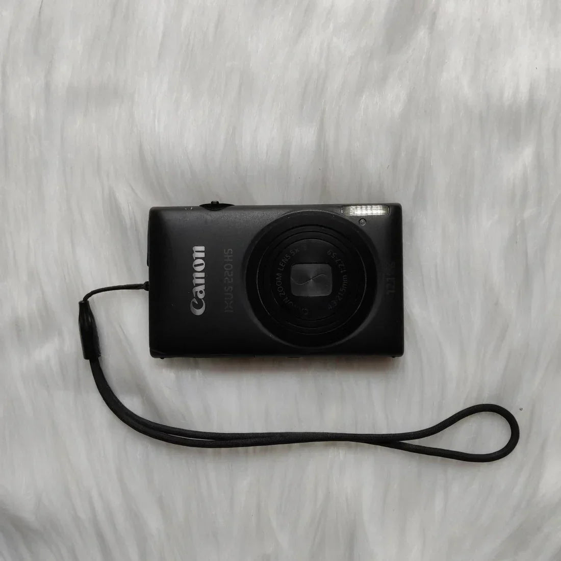 Canon IXUS 220 HS / ELPH 300 HS Digital Camera - Boxed & Black