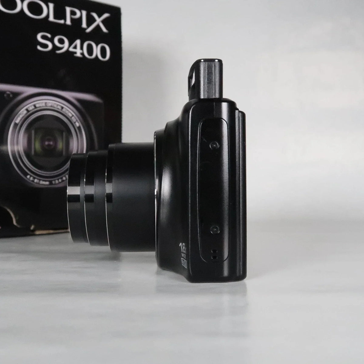NIKON Coolpix S9400 Digital Camera Black 18.1 MP 18x, Case, SD Card, Boxed