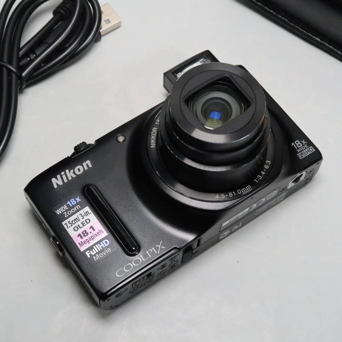 NIKON Coolpix S9400 Digital Camera Black 18.1 MP 18x, Case, SD Card, Boxed